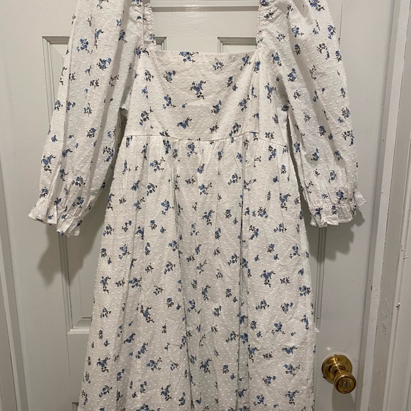 Altar'd State baby doll dress - Picture 3 of 7